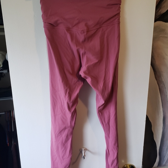 Size 10 Align Wrap Waist - Picture 3 of 4